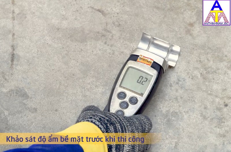 Khảo sát độ ẩm bề mặt thi công